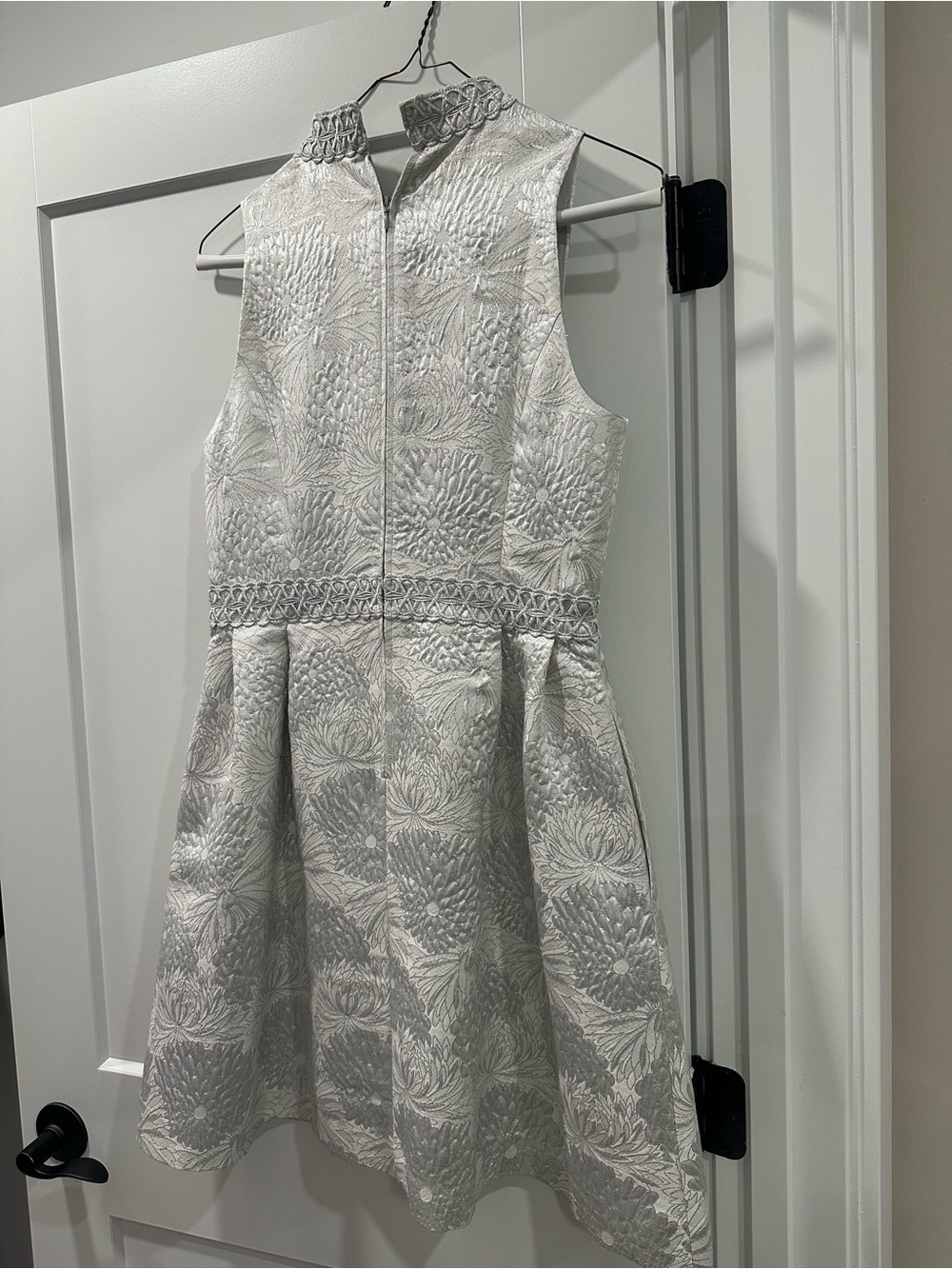 Lilly Pulitzer Silver Floral Embossed Sleeveless Mini Dress - Picture 6 of 6